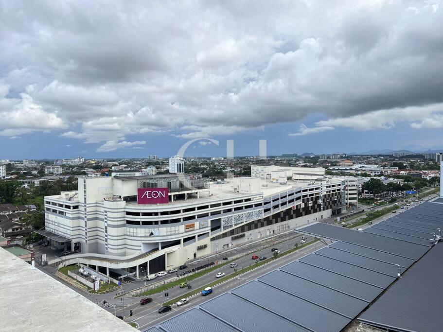 Kuching The Podium At 4 Pax - N Apartment Exterior photo